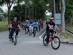 Fun & Ride Jabatan Harta Bina bersama Naib Canselor