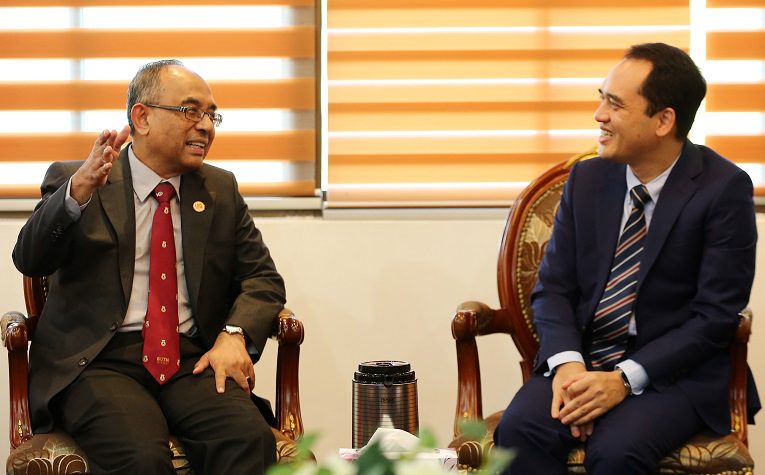 Kunjungan Hormat CEO DreamEDGE Sdn Bhd | UTM Photo Gallery