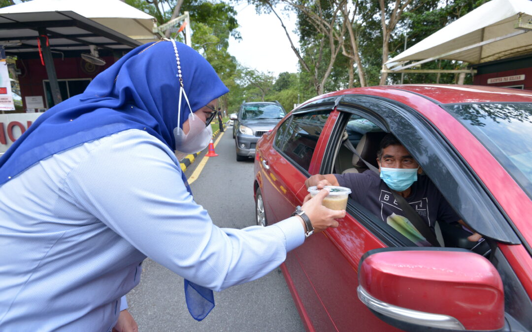 Program Agihan Bubur Lambuk Kerjasama Oleh Majlis Perwakilan Pelajar