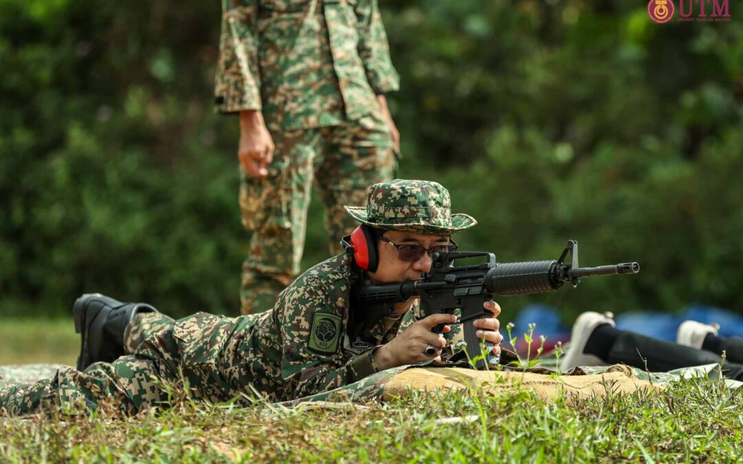 Latihan Menembak Tahunan PALAPES UTM 2023