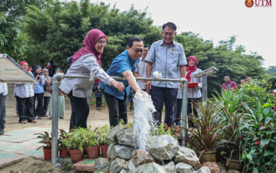 Majlis Penyerahan Dan Perasmian Projek Telaga Air Akuifer Batuan UTM Daripada JTNCPI Kepada JTNCP