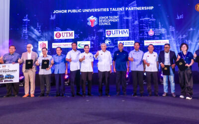 Pelancaran Majlis Pembangunan Bakat Johor JTDC. Persada Johor, Johor Bahru.
