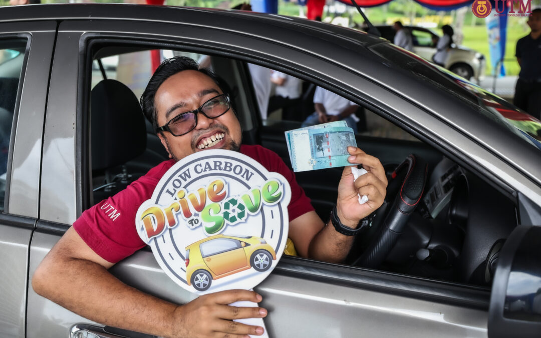 Program Kitar Semula Pandu Lalu Barangan E-Waste Dan Kitar Semula