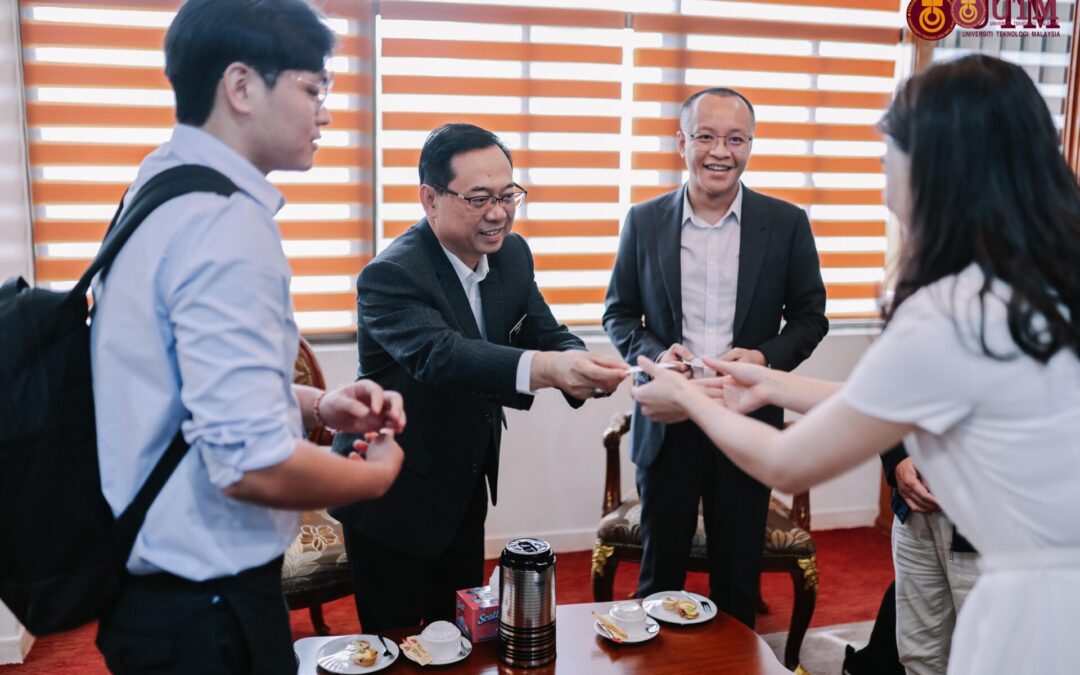 Kunjungan hormat China Hi-Tech Group Corporation